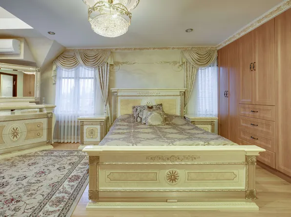 8316 Edgerton Boulevard image 1 of 23