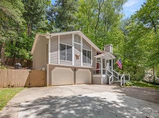 7 Turkey Toe Ln, Arden, NC 28704