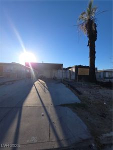 717 N 11th St, Las Vegas, NV, 89101