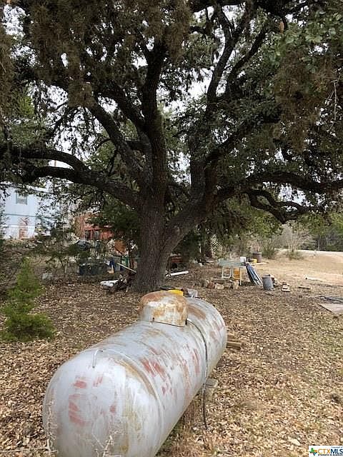 1st image of 1812 Live Oak Dr