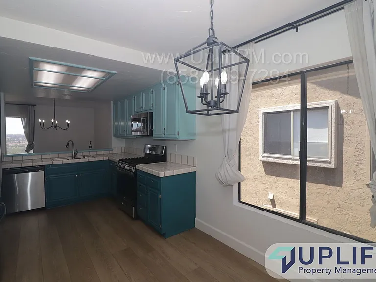 11556 Alkaid Dr — Photo 7