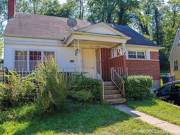 3rd image of 4397 Dalehurst Dr