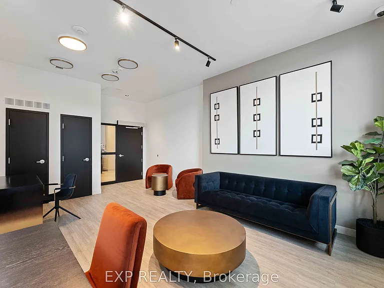 180 George St #2607 — Photo 15