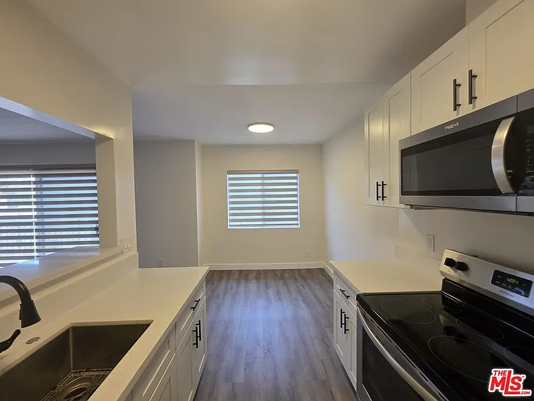 2228 20th St #5 — Photo 14