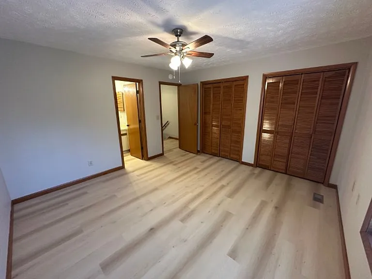 1160 Windham Ct — Photo 12