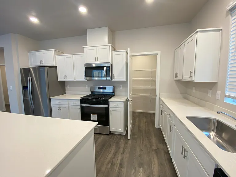 4813 Milo Ave NE — Photo 5