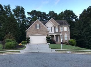 2725 Chandler Grove Dr, Buford, GA 30519