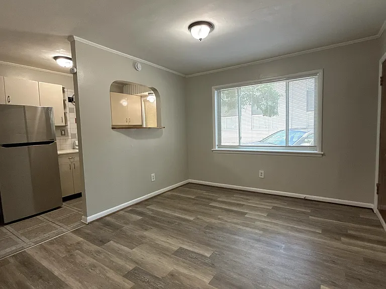 1978 Wellbourne Dr NE #2 — Photo 8