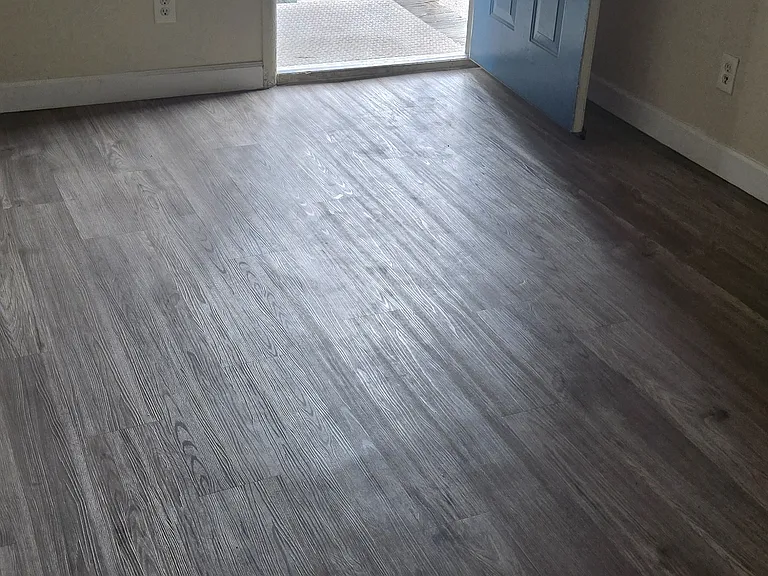 398 N 20th Dr #1 — Photo 6
