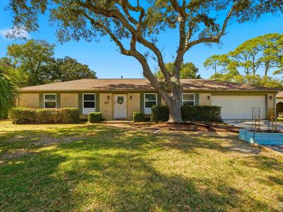 105 Bear Dr, Gulf Breeze, FL, 32561