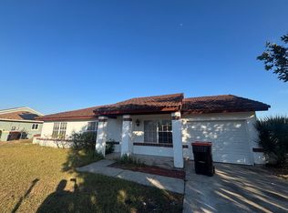 305 Oak Track Loop, Ocala, FL 34472