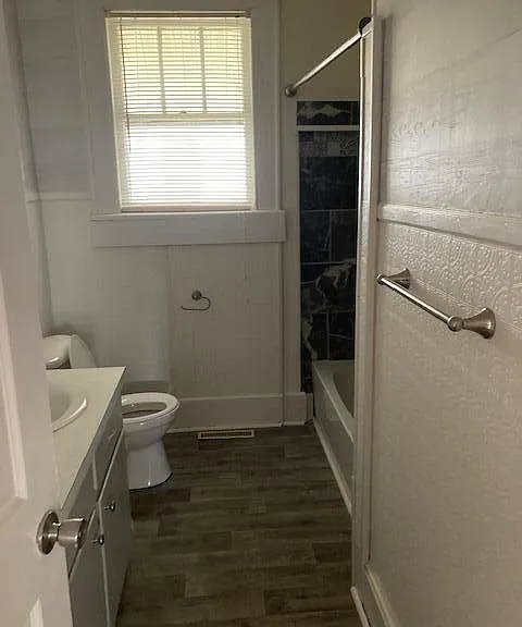 39 Chestnut St — Photo 8
