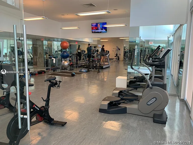 92 SW 3rd St #1802 — Photo 22