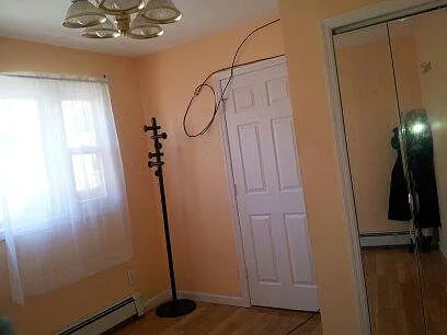 270 N One Street Ave — Photo 5