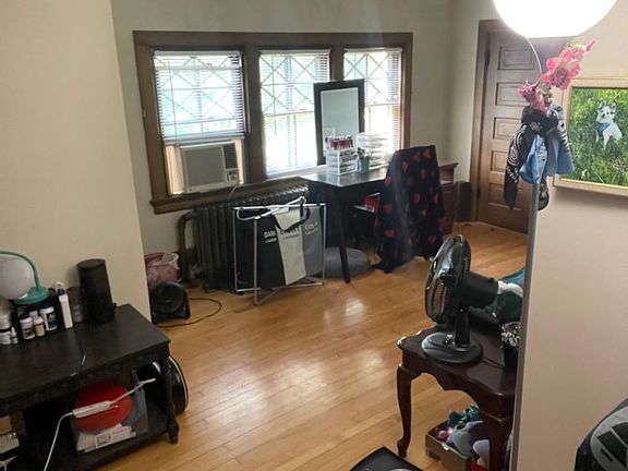 Bedroom #1