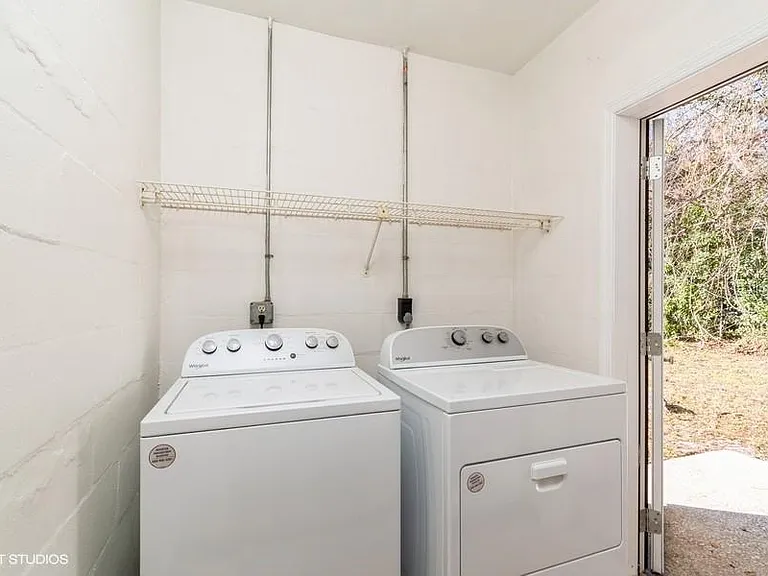 2522 NW 4th Ter #2522 — Photo 18