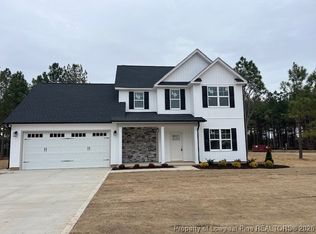 128 N Rabbit Run Dr, Smithfield, NC 27577