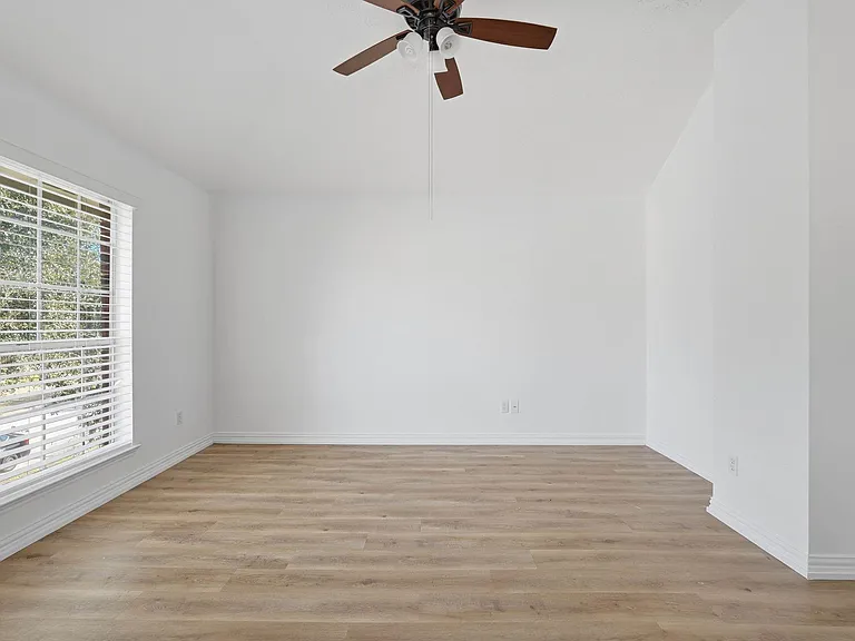 2910 Cocona Ln — Photo 26