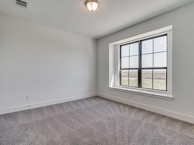 722 Resort Dr — Photo 11
