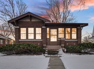 9 Detroit St, Calumet City, IL 60409