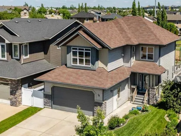 16 S Viscount Dr, Red Deer, AB T4R 0H6