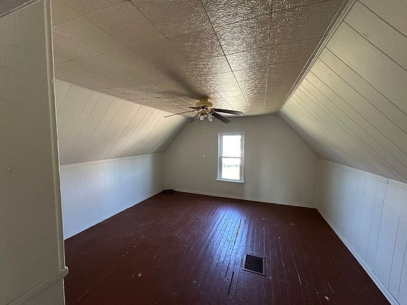 2nd image of 4025 Highway 95 NW