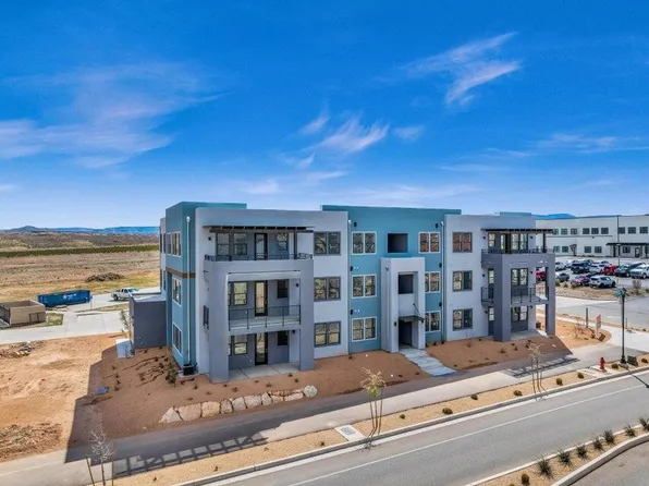 5599 S Carnelian Pkwy #104, Saint George, UT 84790