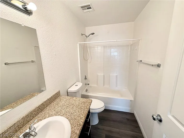 640 E Alabama St #3 — Photo 13