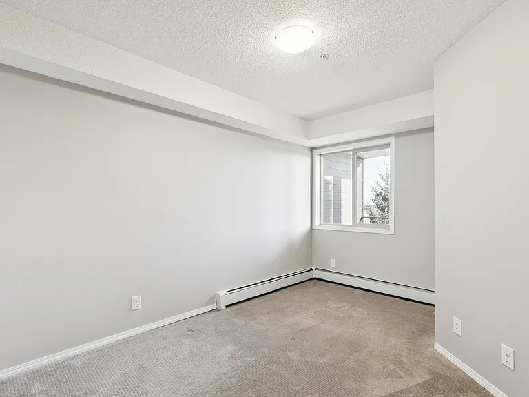 11804 22nd Ave SW — Photo 17
