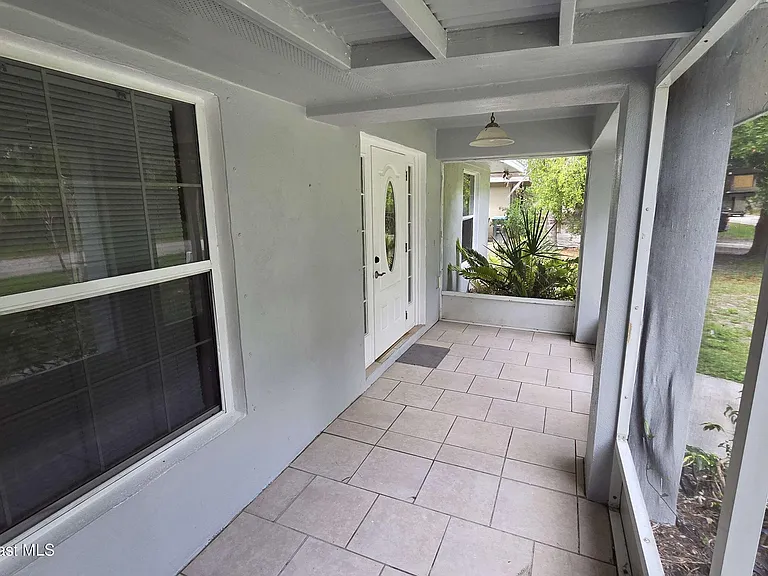 296 Croquet Ave NE — Photo 2