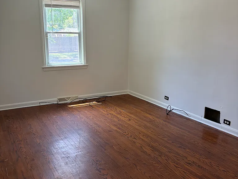 17958 Commercial Ave — Photo 12