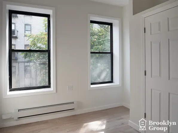 330 Empire Boulevard image 16 of 20