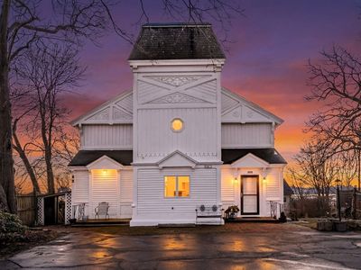 303 Nahant Rd, Nahant, MA, 01908
