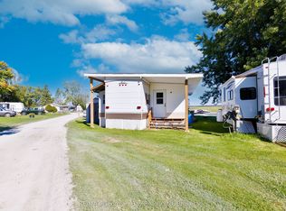 1838 Heron Dr #14, Severn, ON L0K2C0