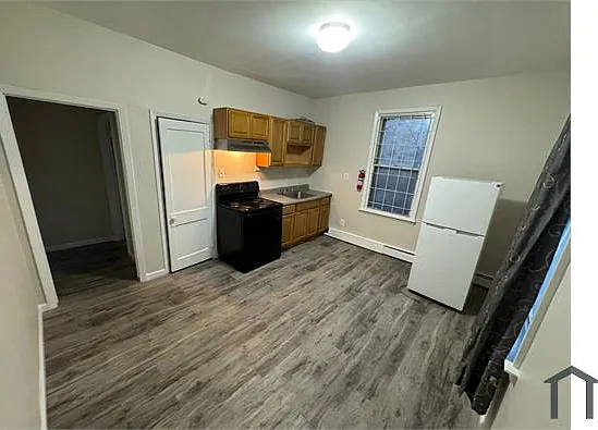 1442 Springfield Ave #1L — Photo 1