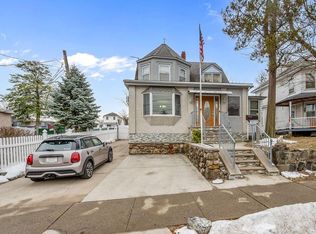 5272 Arthur Kill Rd, Staten Island, NY 10307