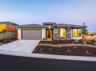 8099 Sierra Ct, Friant, CA 93626