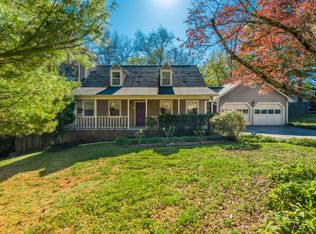 10004 Cedar Croft Cir, Knoxville, TN 37932