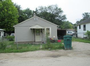 122 Adella Ave, Joliet, IL 60433