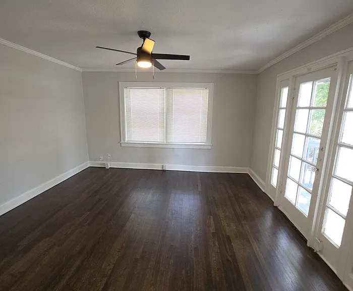 2733 Campbell St #104 — Photo 4