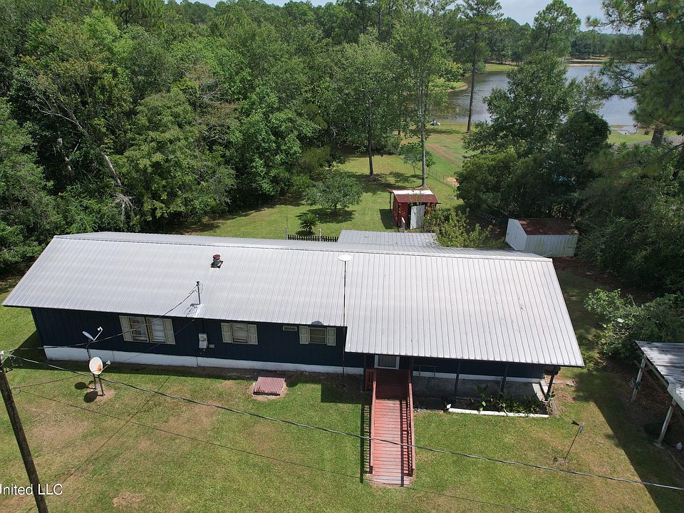 1st image of 16624 W Lake Dr