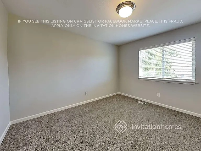 216 Michell Ln NE — Photo 16