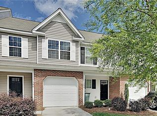 306 Robyns Glen Cir, Greensboro, NC 27409