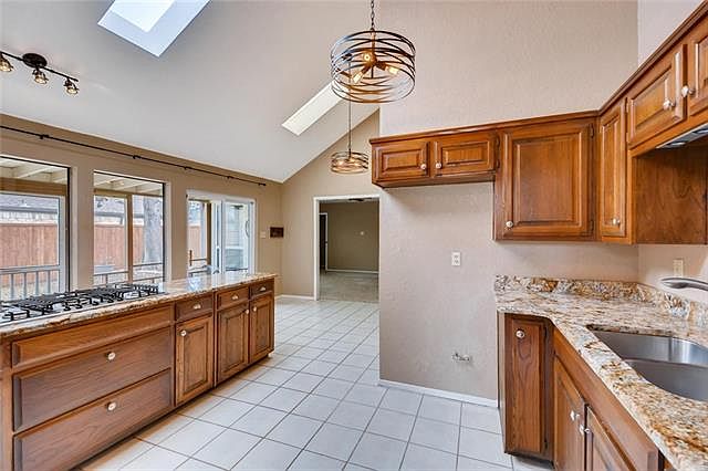 1st image of 3442 Heather Hill Dr