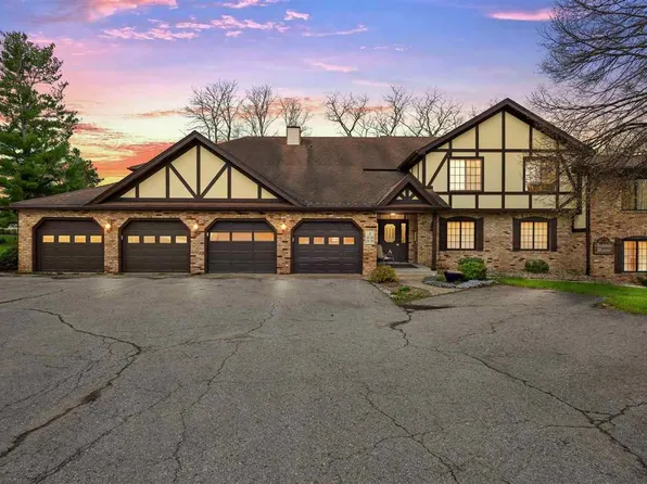 1512 1st Ave APT 201A, Coralville, IA 52241