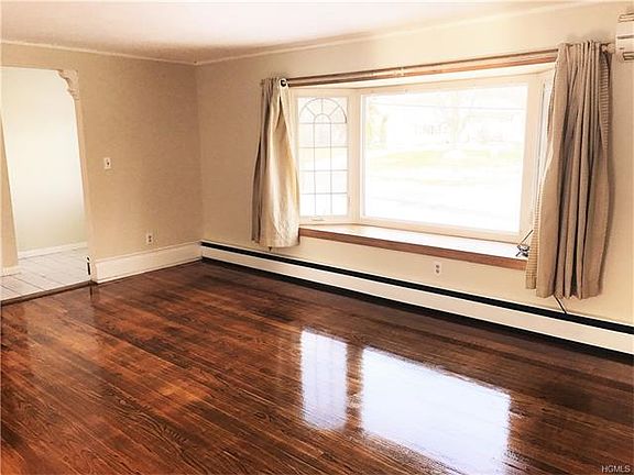 5th image of 5 Cannon Dr