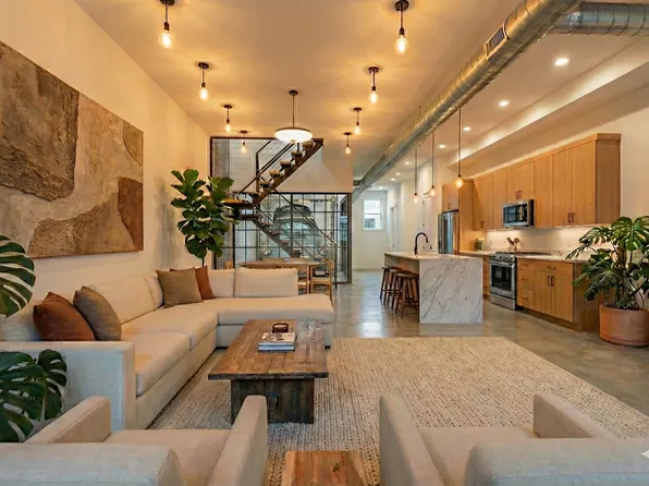 520 17th Street image 2 of 18