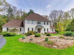 110 Hudson Rd, Stow, MA 01775