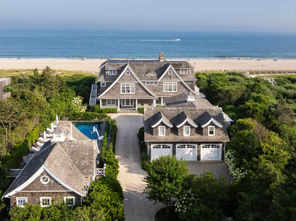 21 Surfside Dr, Bridgehampton, NY 11932