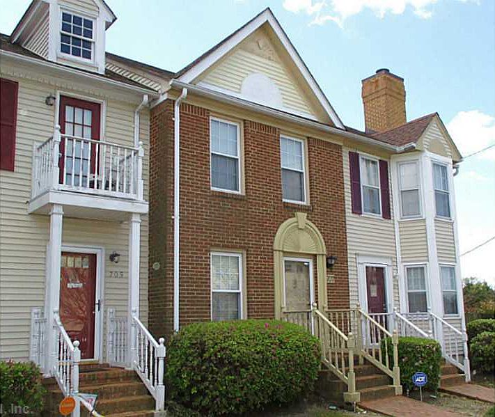 1st image of 707 North St
